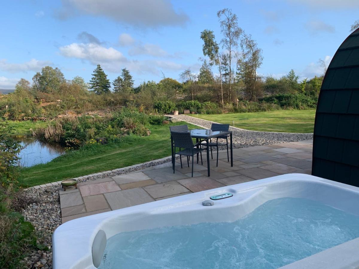 Red Squirrel Pod With Hot Tub Villa Oban Exterior photo