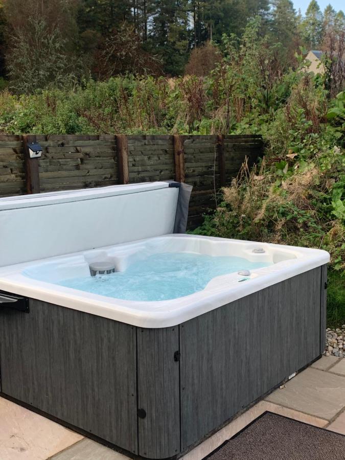 Red Squirrel Pod With Hot Tub Villa Oban Exterior photo