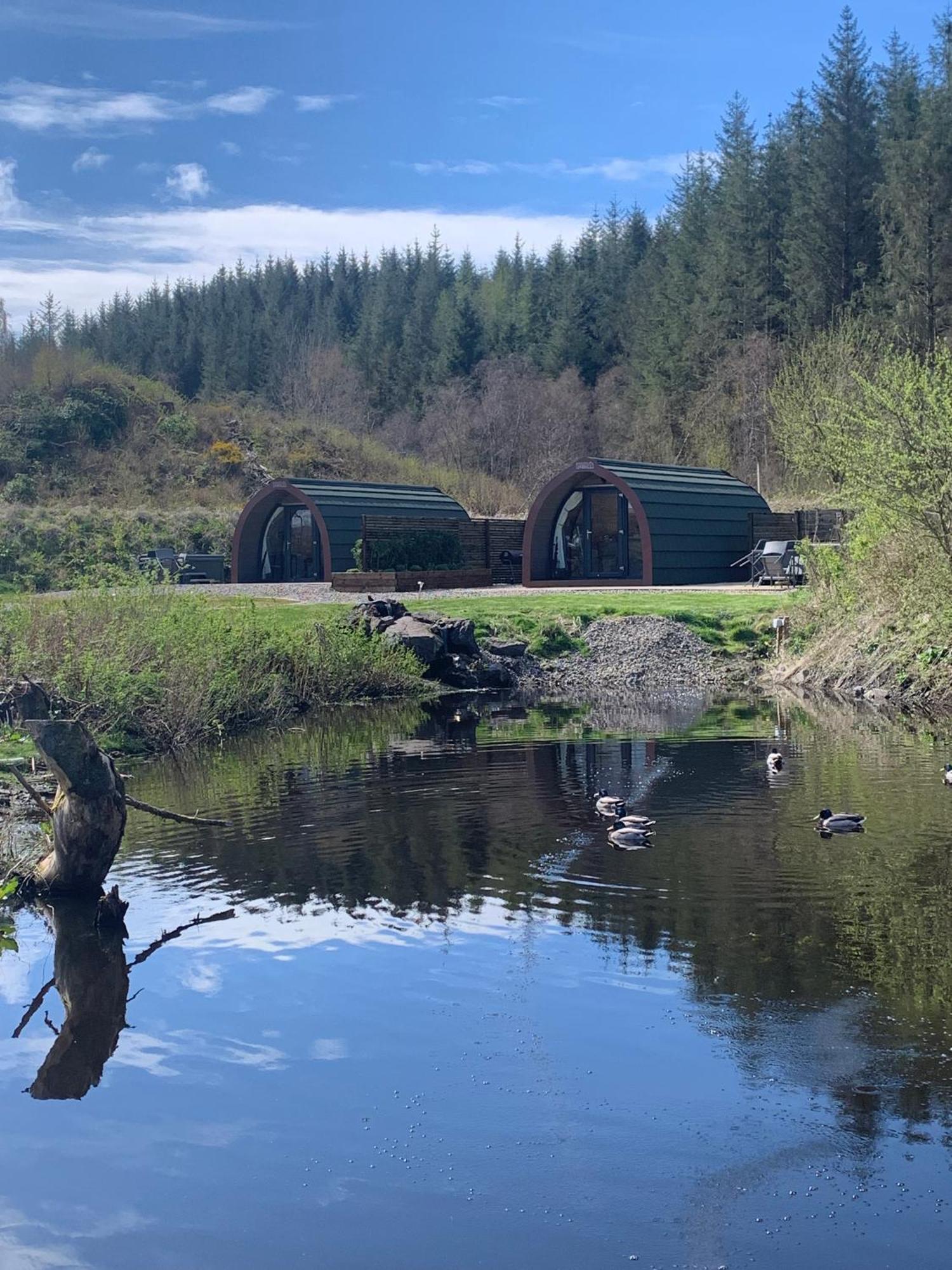 Red Squirrel Pod With Hot Tub Villa Oban Exterior photo